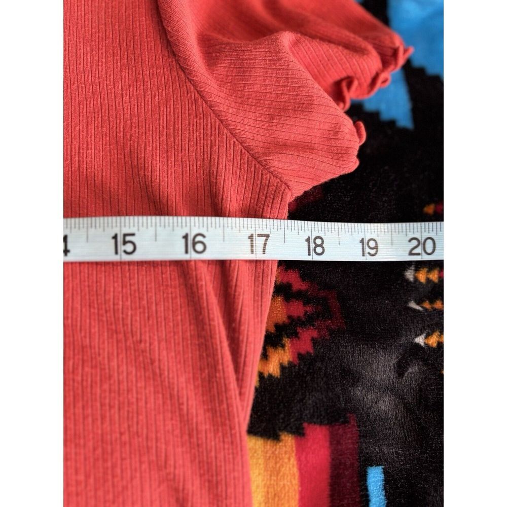 Time & Tru Burnt Orange Short Sleeve Top Ruffle Hem Round Size Small - Picture 5 of 5